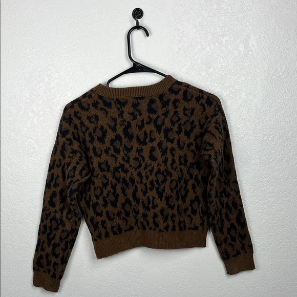 Nordstrom Women’s Brown and Black Leopard Cropped Sweater Crew Neck Sz M Mobwife - Picture 8 of 8